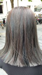 -变画·发型STUDIO