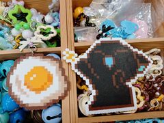 -花栗创意手工馆·小戏拼豆店