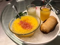 杨枝甘露拼榴莲酥-皇朝尊会(龙之梦大酒店)