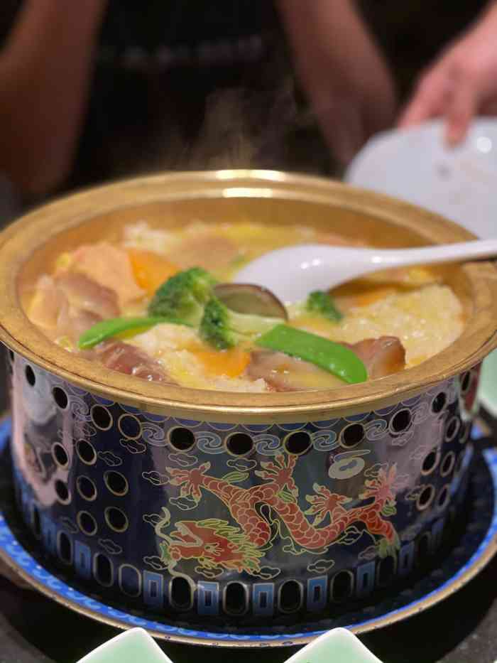 城墙根茶馆(金水路店)-"和朋友去郑州玩,一下子就搜到了这家排名第.