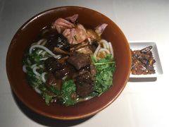 花溪牛肉粉-黔香阁(大上海时代广场店)