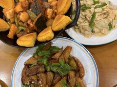 -鹤乡东北菜(崮山路店)