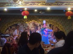 -维吾尔餐厅(宜山路店)