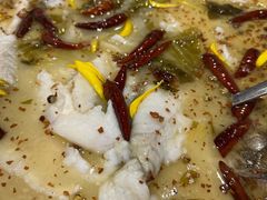 招牌酸菜海鲈鱼-川香鼎盛(市桥富华总店)