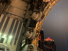 -影汇之星8字形摩天轮