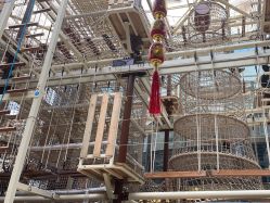 -PIPIKINGDOM皮皮王国欢乐号(欢乐海岸购物中心店)