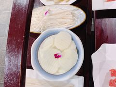 -和院老火锅铜锅烧烤海鲜(朱雀大街店)