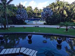 -三亚湾海居铂尔曼度假酒店