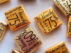 -VENCHI 闻绮(北京国贸商城店)