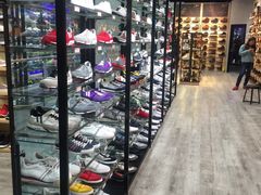 -ABC MART(心斎橋店)