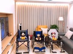 -华诚轮椅租赁+轮椅出租