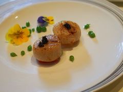鱼子酱香煎带子皇-皇朝会.经典传统粤菜(外滩店)