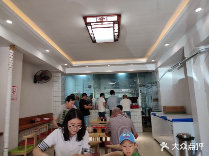 宋家馄饨馆(八一公园店)大堂图片