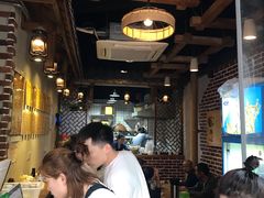 等位区-秦云老太婆摊摊面(长嘉汇两江峯店)