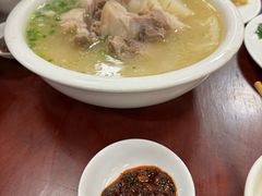-荣生萝卜汤饭店