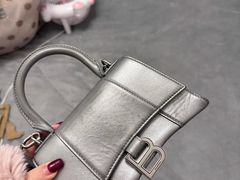 -小飞侠奢侈品回收 寄卖 养护(宝山宝龙广场店)