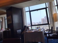 靠窗位-豫园万丽酒店-万丽轩中餐厅(河南南路店)
