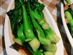-新大咀港式茶餐厅(宝山万达店)