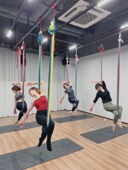 -防空洞舞蹈·瑜伽