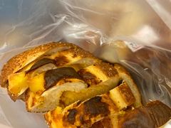 芝士咸蛋黄肉松真多料吐司-BreadTalk面包新语·烘焙蛋糕(富力海珠城店)