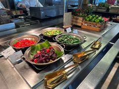 -圣丰索菲特·2 On 988 Café 自助餐厅