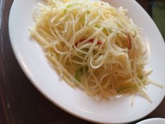 -美食村花园餐厅
