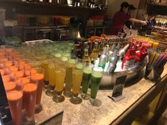 -雍和会海鲜姿造自助(湖东路店)
