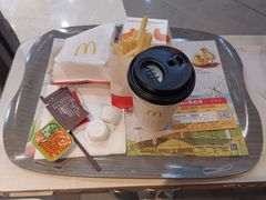 -麦当劳(呼市新华东街店)