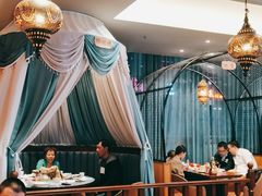大堂-阿达西新疆特色美食(悦海新天地中央广场店)