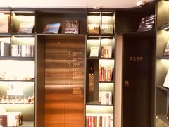 -思南书局(复兴中路店)