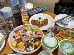 -宁波宁兴新宇奔驰4S店(庄市店)