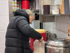 -阿姨奶茶专卖(舌涧道杭州惠民路创始店)