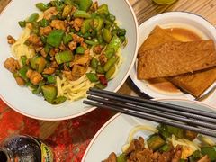 -锅儿挑面馆