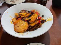 -昱龙大盆牛蛙馆(三兴街总店)