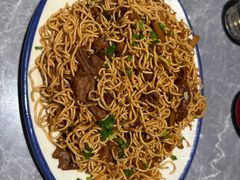 -威记烧嘢·南宁烧烤·超级生牛(绿地店)