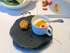 锦鲤芒果奶酪椰香糕-松鹤楼·非遗·苏帮菜(融科店)