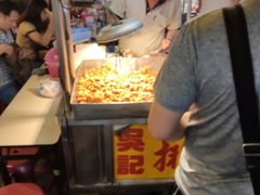 -六合夜市
