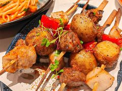 -阿妮叶李(光谷世界城店)