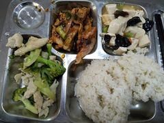 -南京工业大学-东苑1食堂