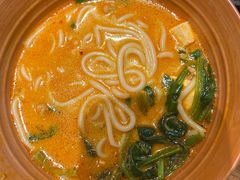 -云海肴·汽锅鸡·云南菜(天山百盛优客店)