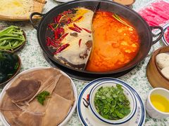 -鸿姐老火锅(花园路店)