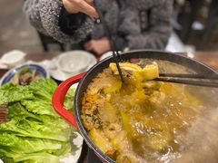 -蚝美人·生蚝海鲜烧烤(茶花园店)