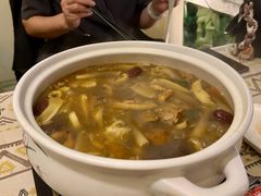 土鸡腿野生菌-菌林天下·野生菌汤锅