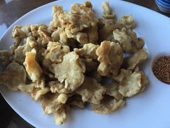 酥炸小姬菇-95号酱骨·一块豆腐(展春园西路店)