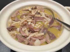 -上座云间·青年赣菜(绿茵店)