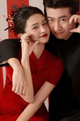 -喜爱高定婚纱摄影