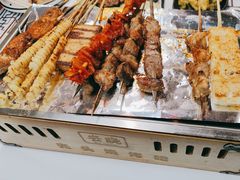 -云晓光头烧烤吧(德平路店)