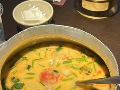 -大头虾越式风味餐厅(光明广场店)