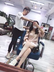 -T8 SALON