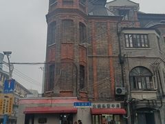 -梅记大块头爆鱼店(乍浦路店)